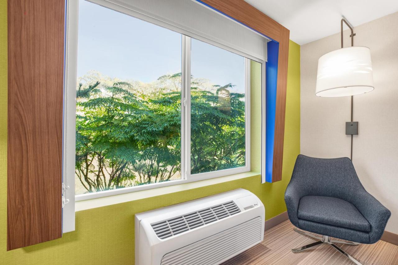 Holiday Inn Express & Suites Tacoma By Ihg Zewnętrze zdjęcie