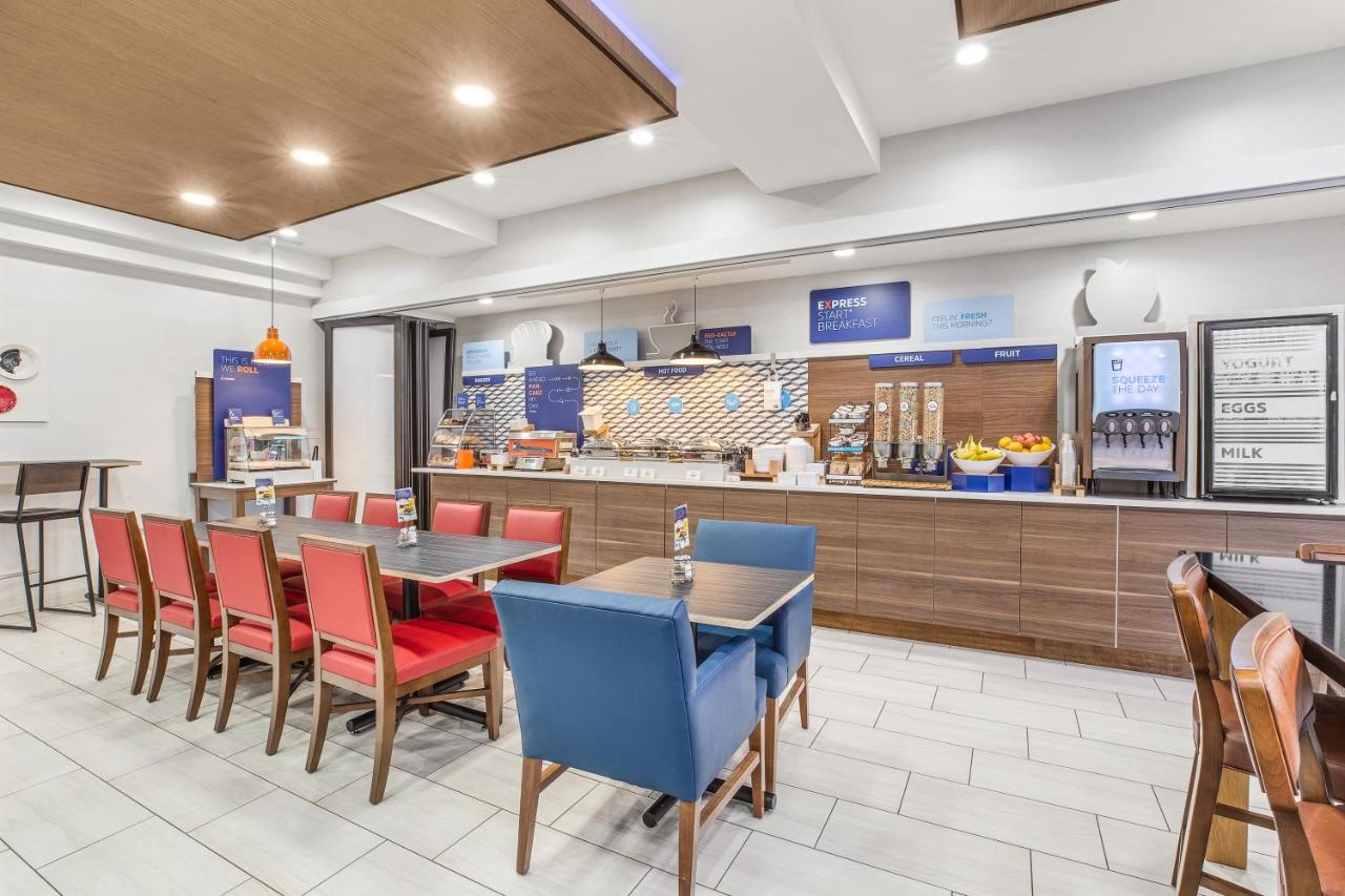 Holiday Inn Express & Suites Tacoma By Ihg Zewnętrze zdjęcie
